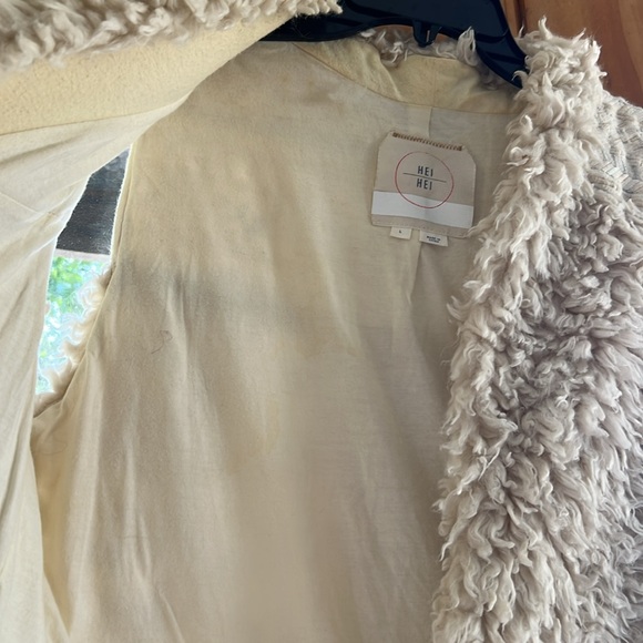 Anthropologie Fur Vest - Picture 9 of 12